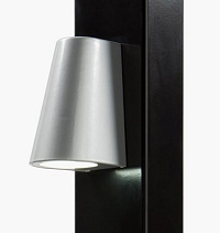 Купить Элегантное LED-освещение Locinox (Бельгия) TRICONE для ворот, цвета zilver и 9005 (черный) в Аксае